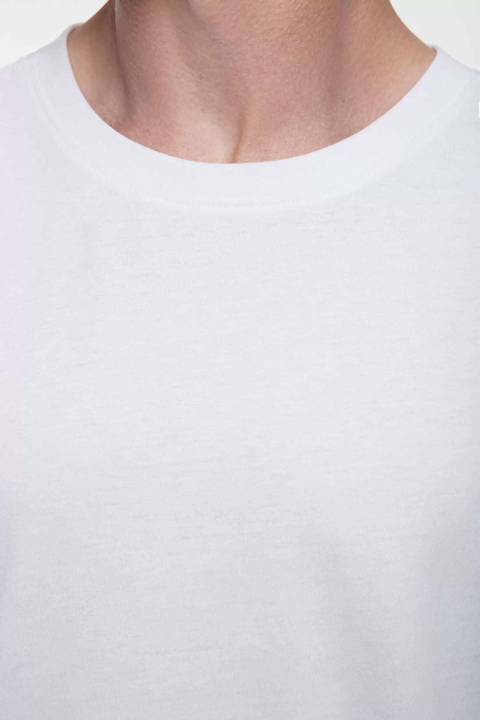 MEN ROUND NECK DROP SHOULDER TEE BLANK TEE