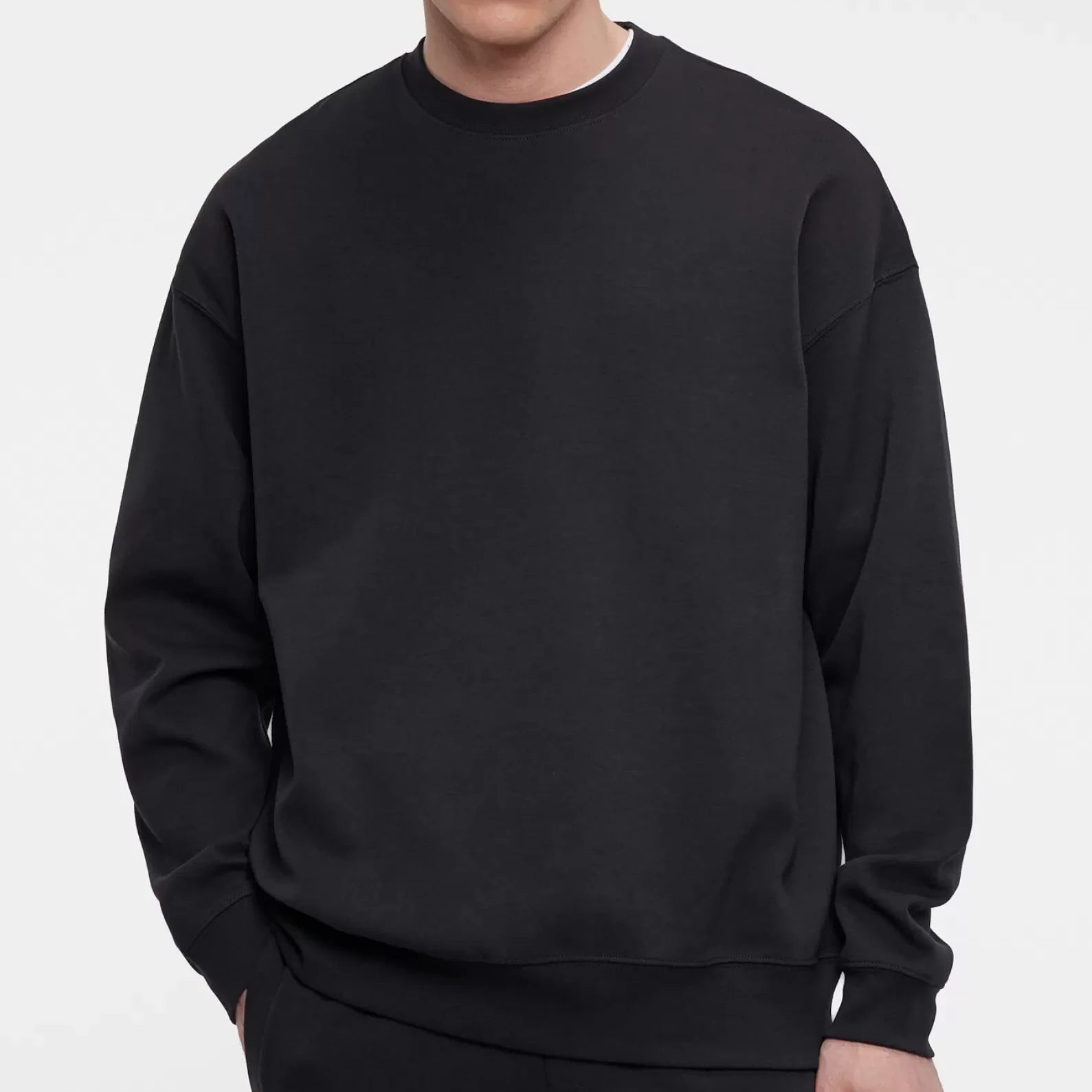 MEN ROUND NECK DROP SHOULDER SWEATSHIRT