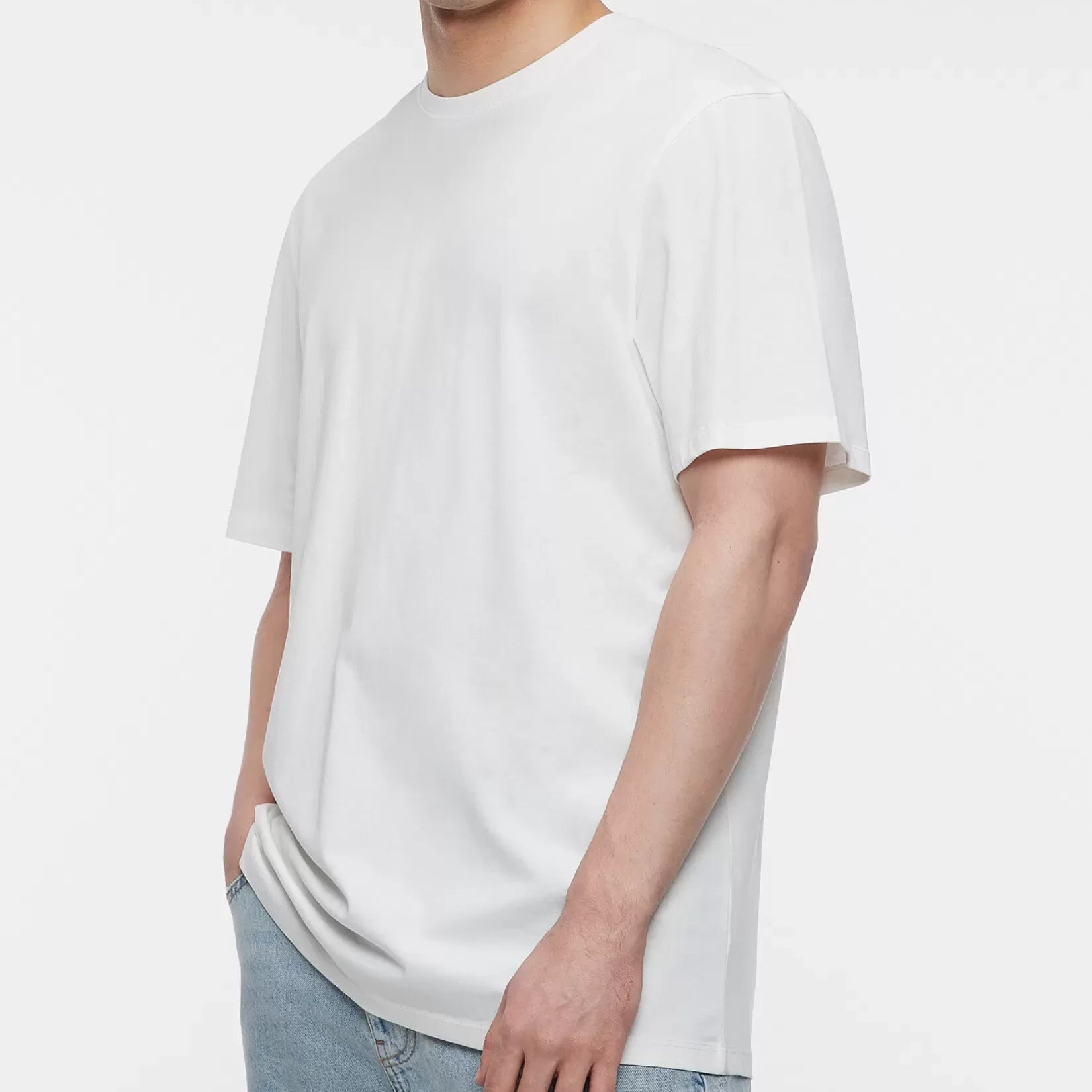 MEN BLANK ROUND NECK WHITE SOLID TEE