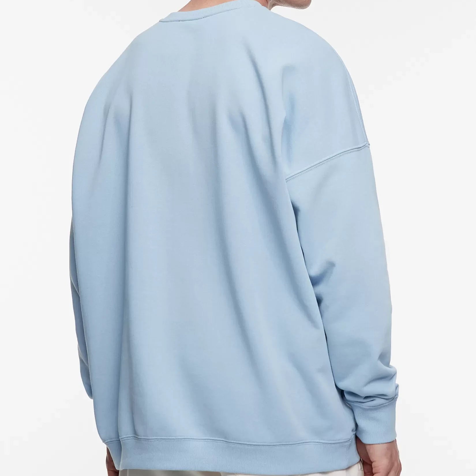 MEN ROUND NECK DROP SHOULDER SWEATSHIRT